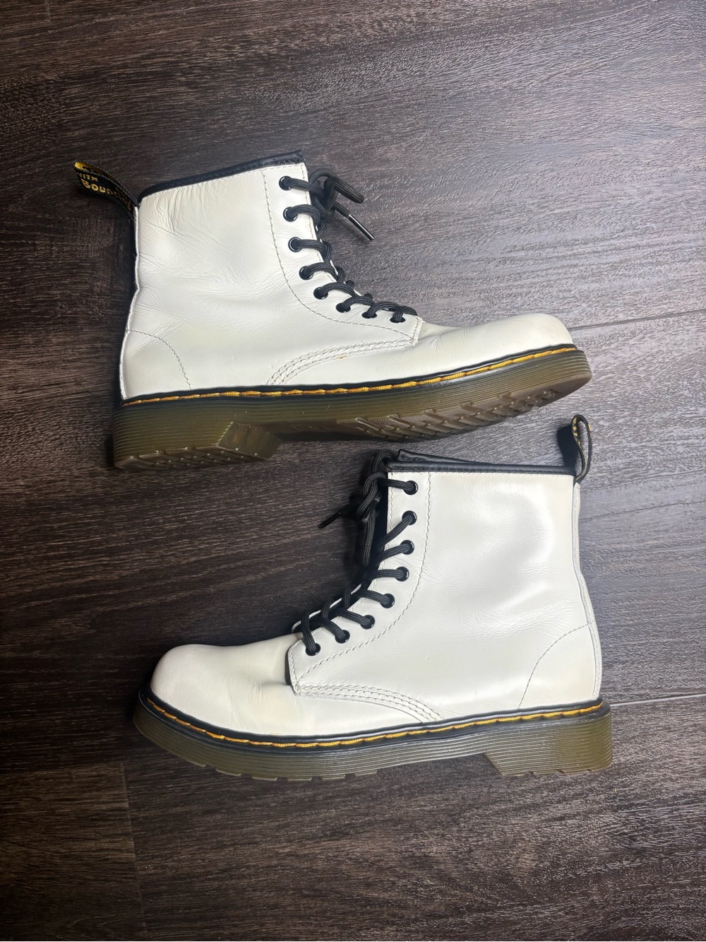 Dr Doc Martens Boots Womens Size 4 White Zavala Combat Lace Up Leather Shoes